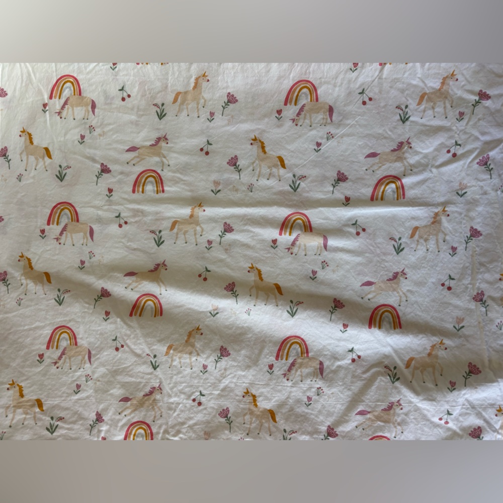 Pillowfort Unicorn and Rainbow Twin Flat Sheet Pink and Yellow